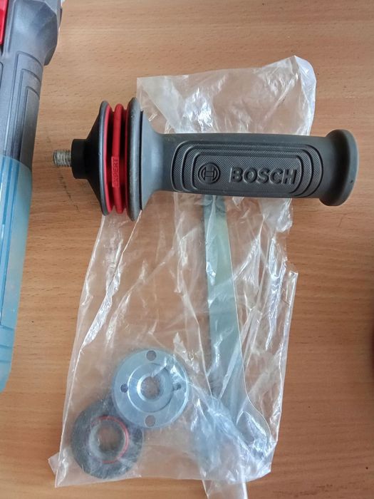 Болгарка Bosch GWS 17-125 Professional