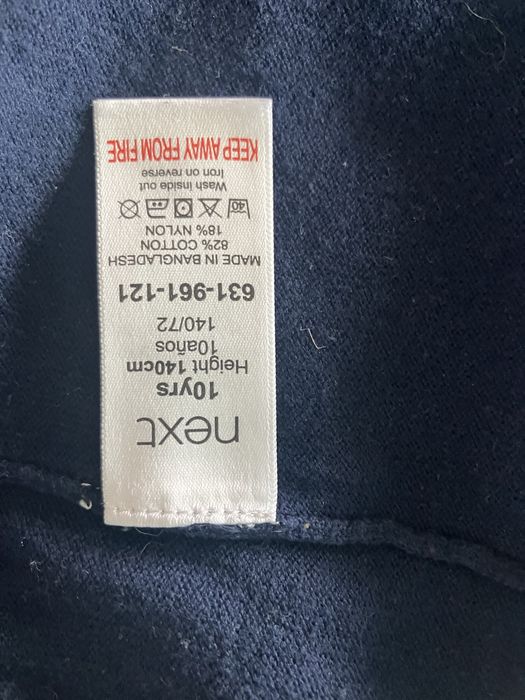 Sweterek dziewczecy next 140