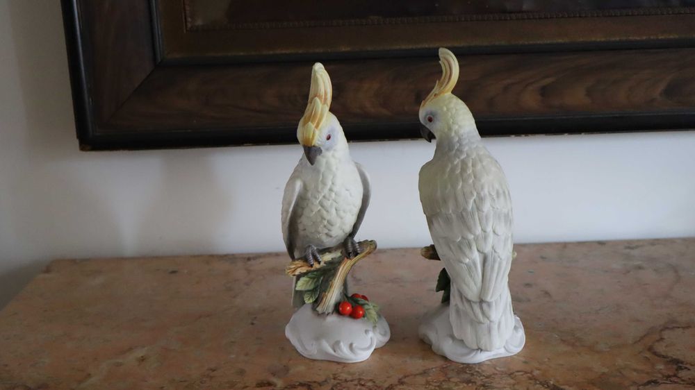 Par de esculturas da Vista Alegre - catatuas