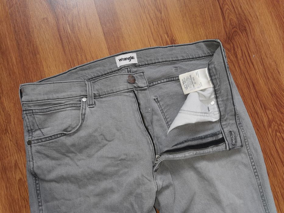 Wrangler Greensboro W36 L32 spodnie jeansowe jeansy