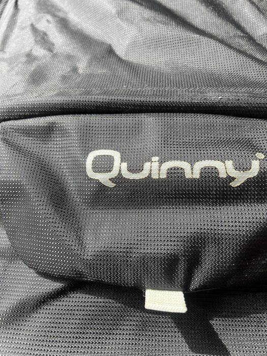 Carrinho bebe Quinny 3 rodas