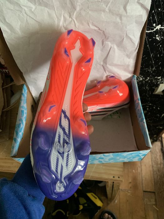Adidas       F50