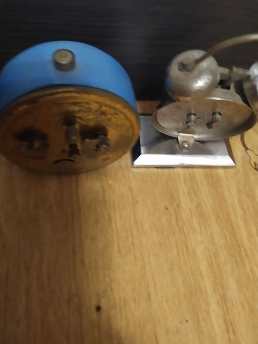 Будильники разные