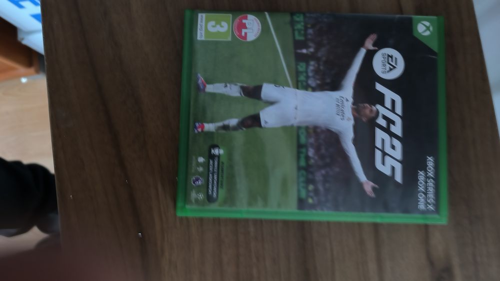 Konsola Xbox series x plus jeden pad