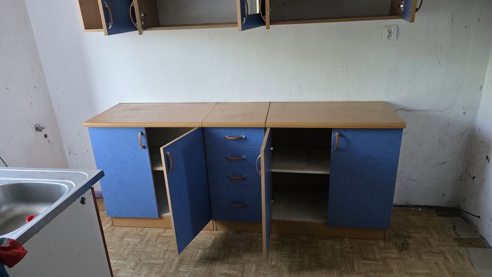 Meble kuchenne -komplet