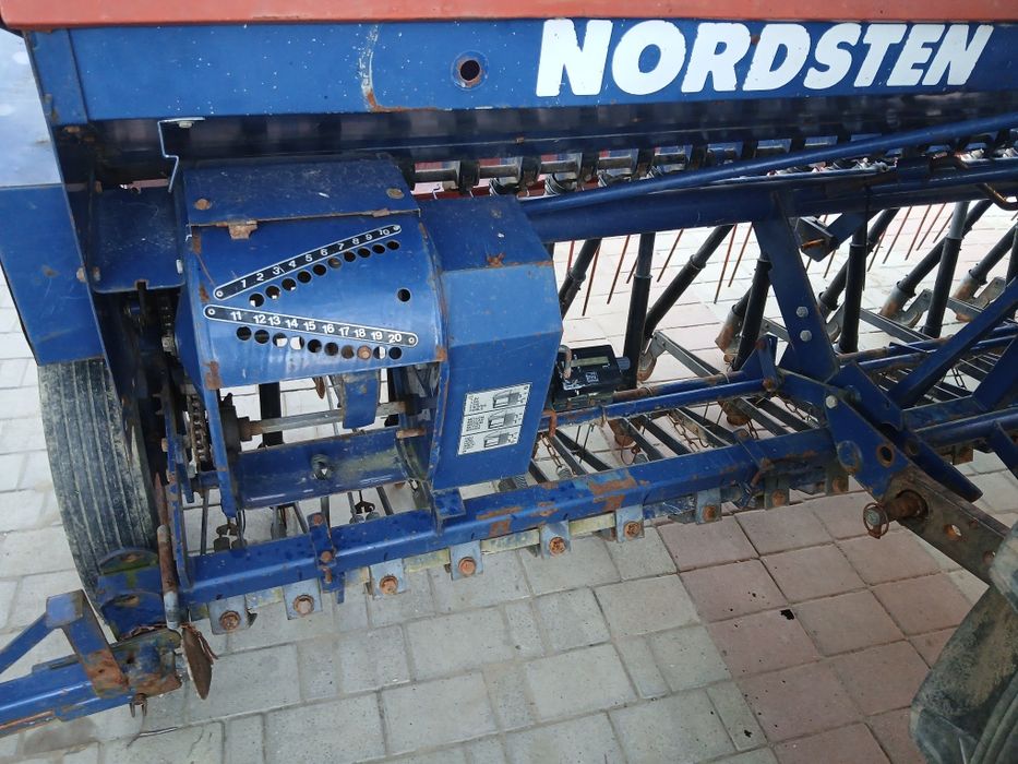 Сівалка Nordsten  Lift-o-matic  CLG MK 2