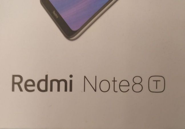 Продам чехлы на Redmi.