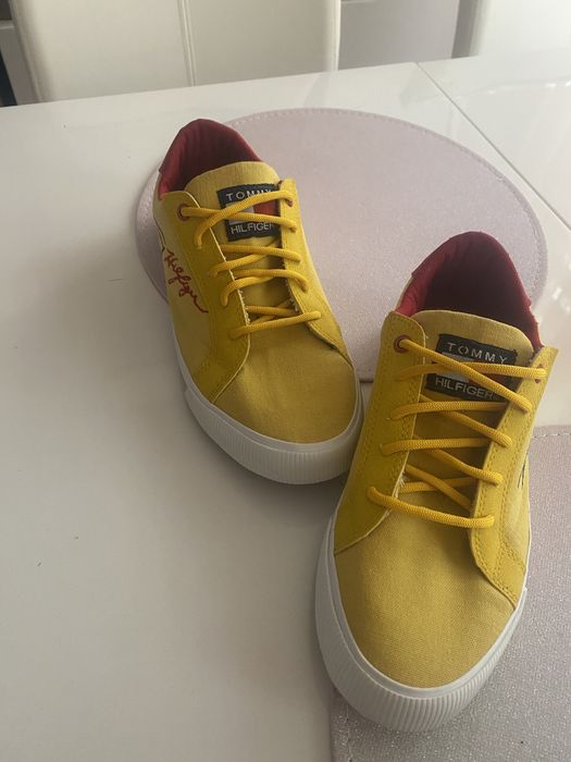 Logowane trampki Tommy Hilfiger rozm. 40 unisex