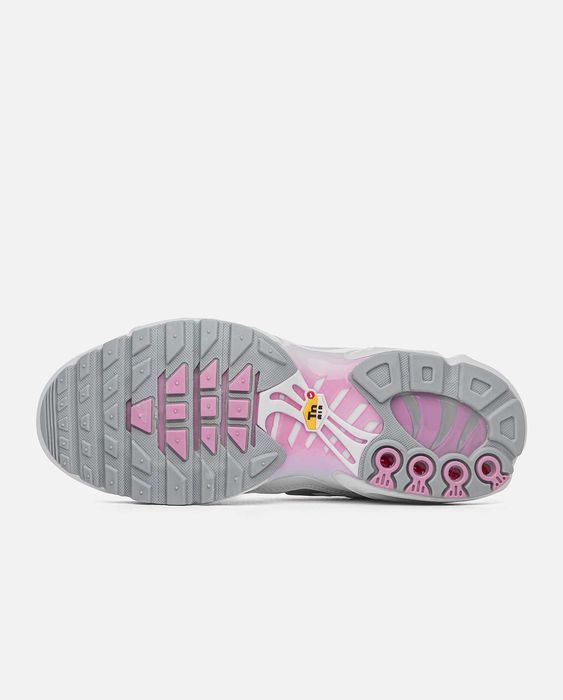 Женские кроссовки Nike Air Max Tn Plus White Grey Pink. 36-40