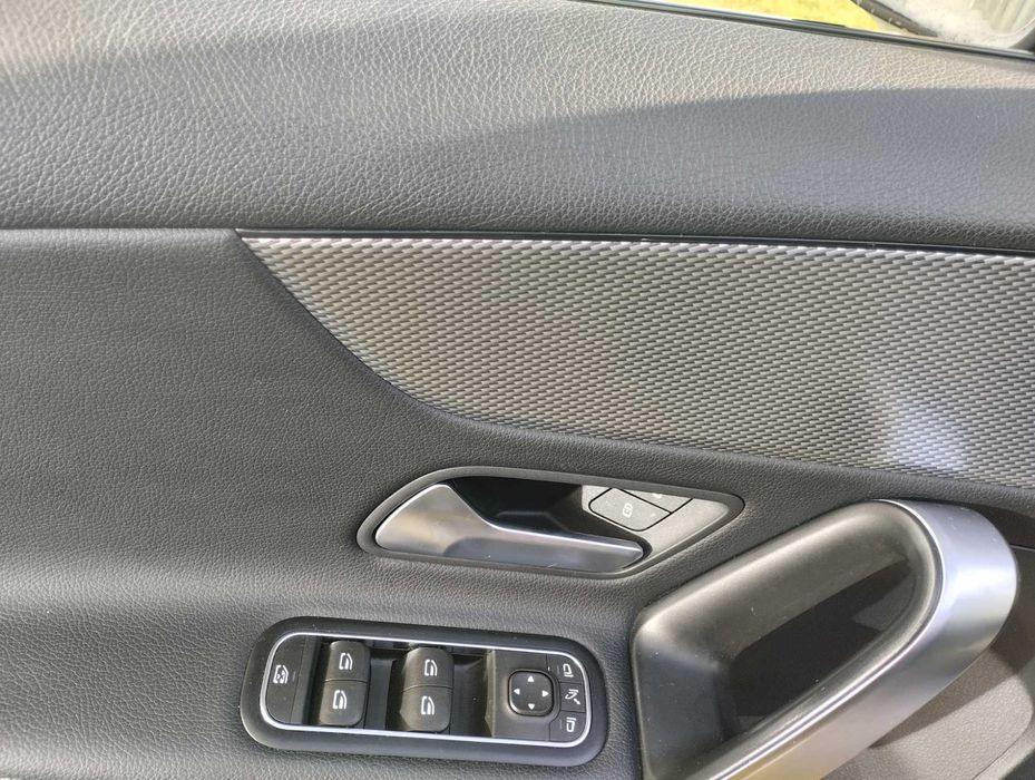 Mercedes Benz A 180D 7G-DCT Progressive Line