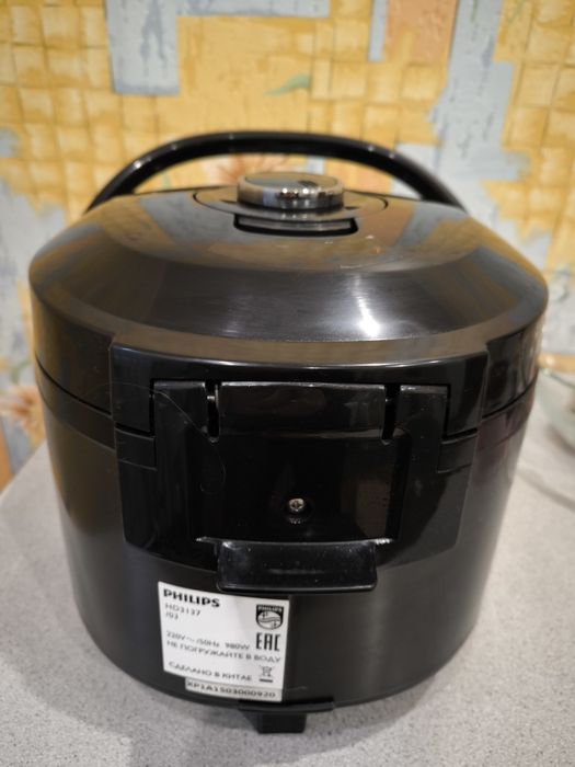 Мультиварка Philips HD 3137
