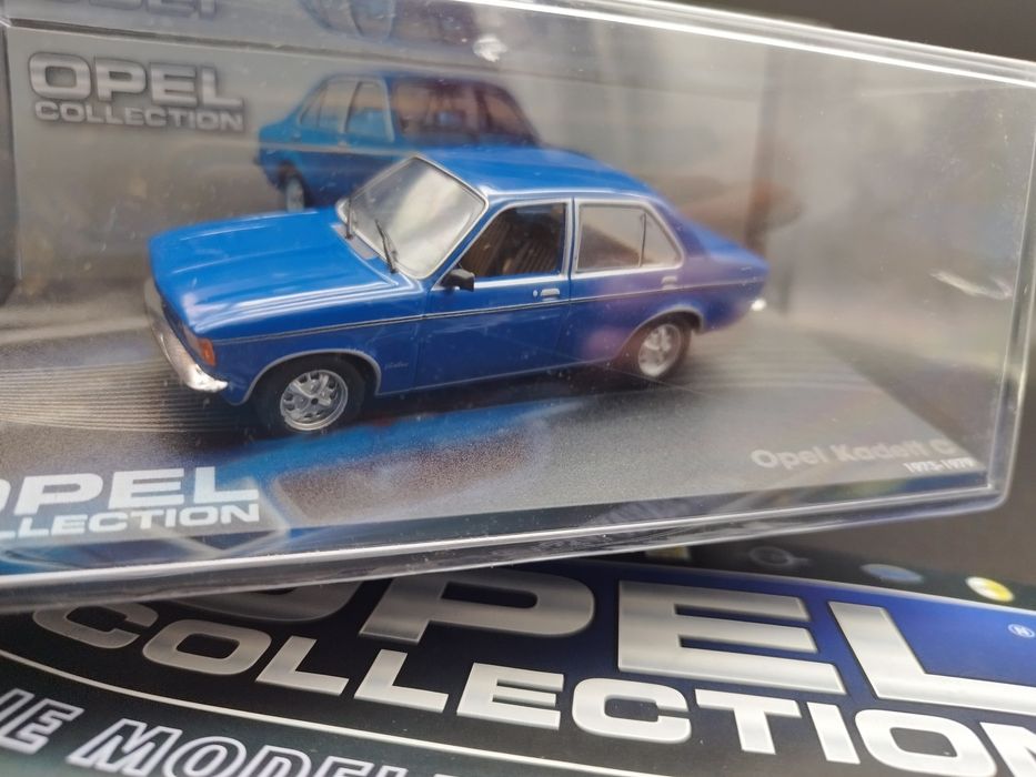 1:43 Opel Collection Opel Kadett C  73-79 blue model + gazetka