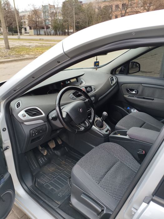 Продам Renault Grand Scenic 3 1.9dci