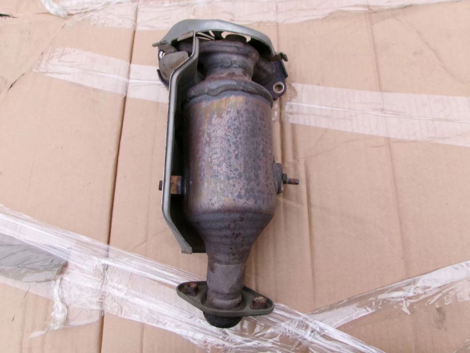 KATALIZATOR KOLEKTOR YARIS II   AYGO  C1 107  1.0 BENZ