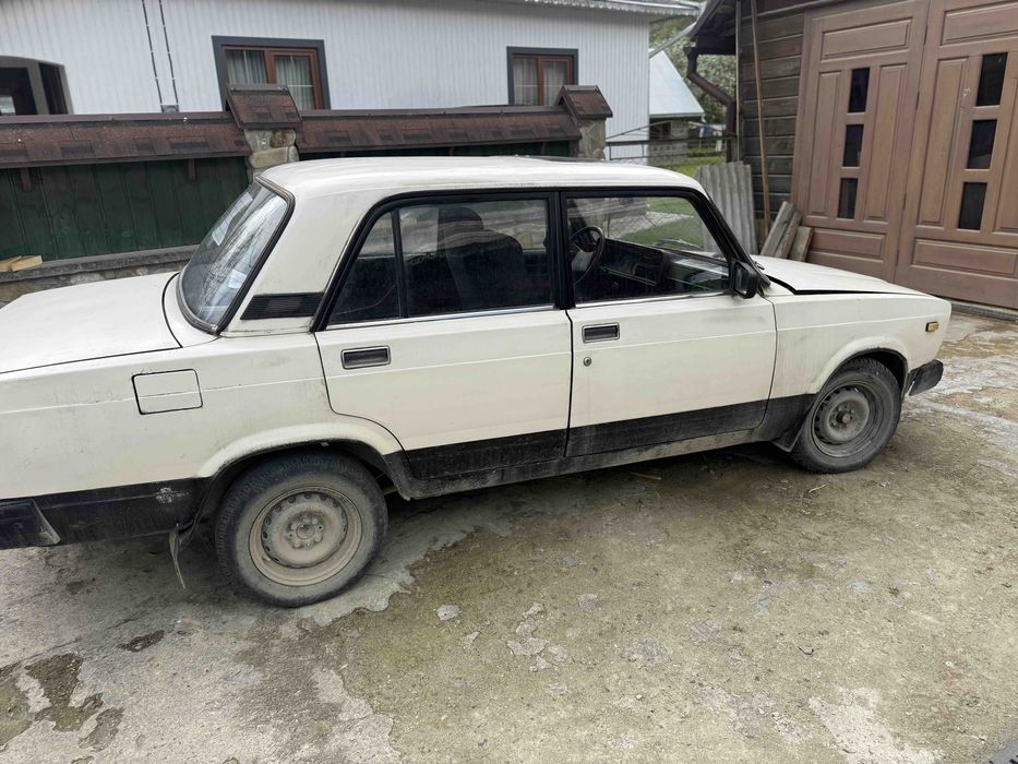 Ваз 2107 жигуль лада