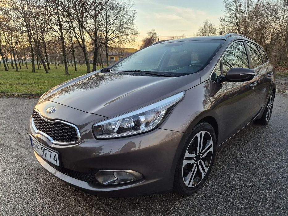 Kia Ceed 1.6#135Km#Benz#BusinessLine#SuperStan#