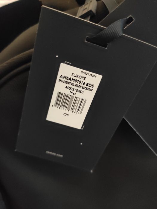 ## NOWY oryginalny plecak z metkami Tommy Hilfiger torba ##