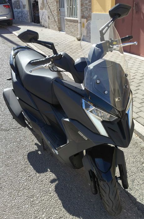 Moto/Scooter Kymko Dink R125