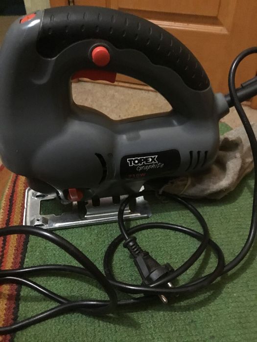 Электролобзик TOPEX Graphite 710 W