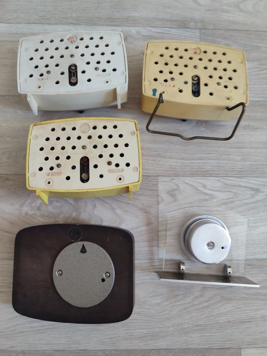 Барометри термометри, вологоміри