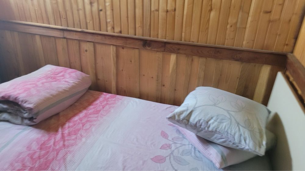 Колиба в напрямку Буковеля.