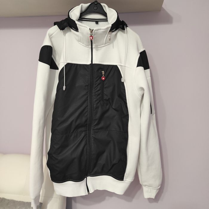 Męska kurtka sportowa rozmiar L