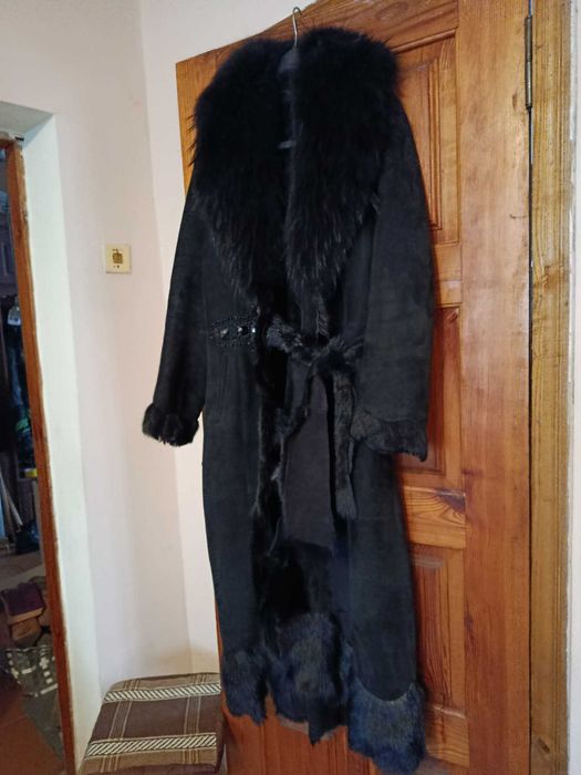 Продам жіночу дублянку