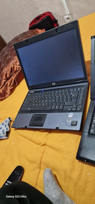 Two laptops in good condition64584712755714121