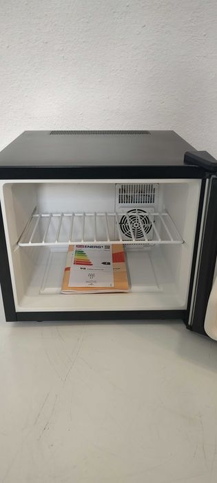 Lodówka srebrna mini lodówka 17L. Klarstein   S-326