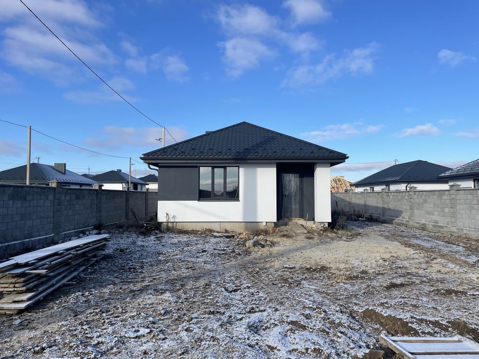 Будинок на Льонокомбінаті з міськими комунікаціями!