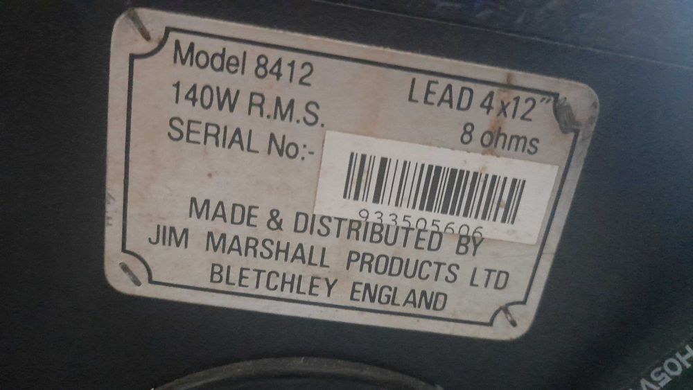 Gabinete 4x12 marshal 140w