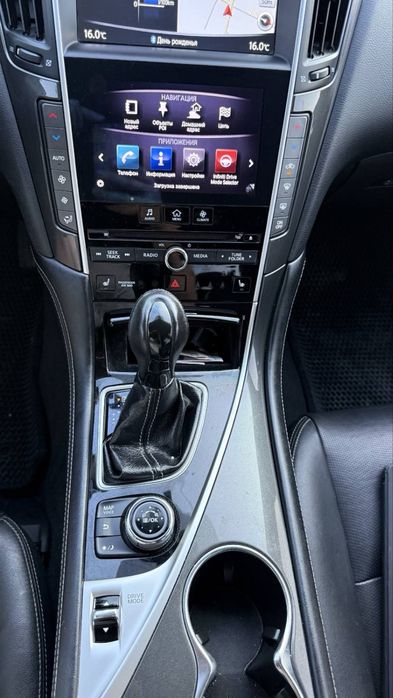 Продам Infiniti Q50