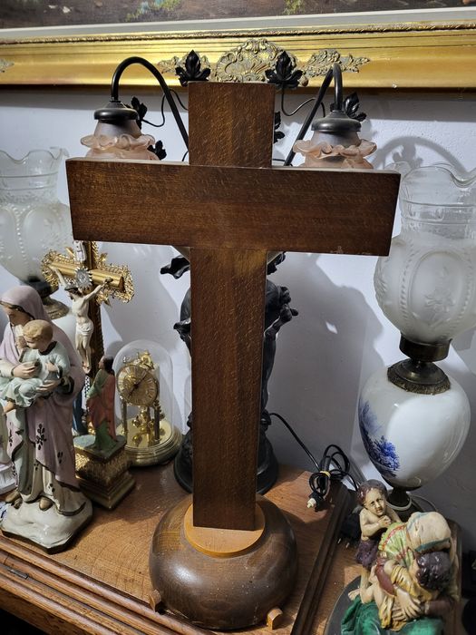 Duży drewniany krzyż 67 cm gipsowa pasyjka