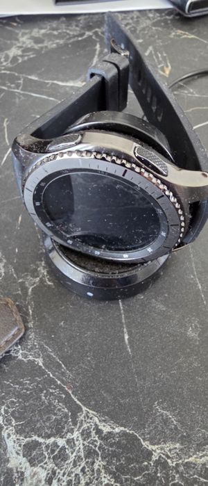 Samsung watch S3 fontier