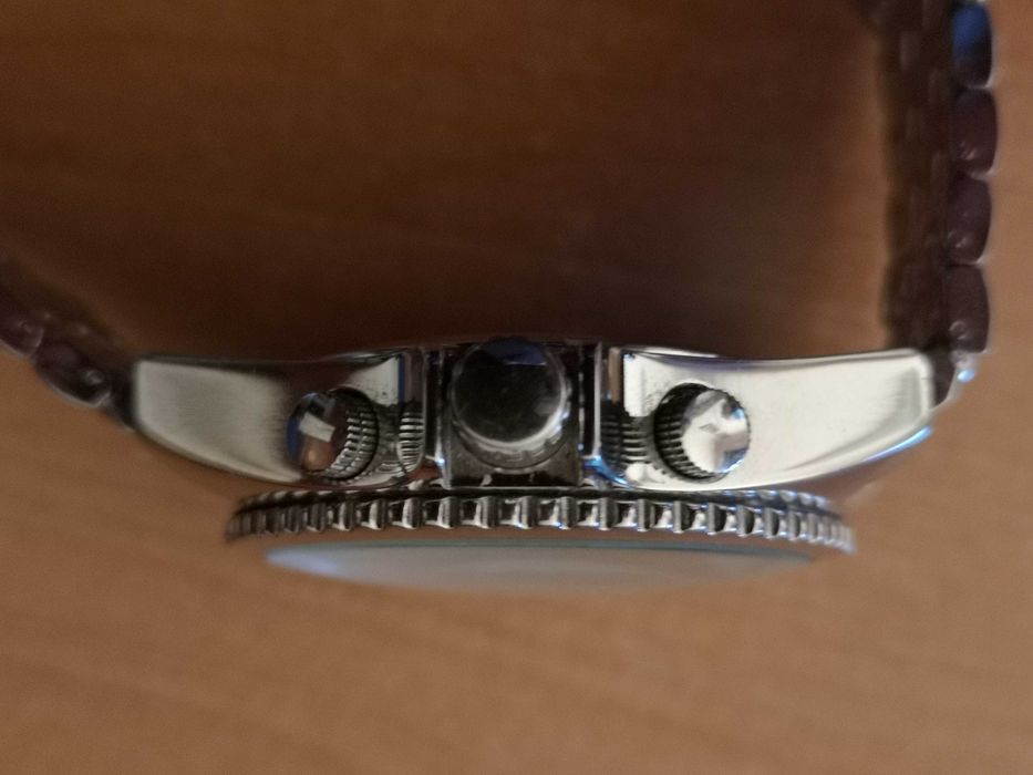 Relógio automático novo