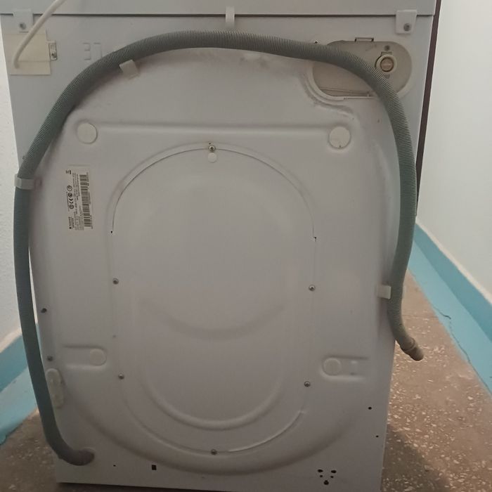 Пральна машина Hotpoint-Ariston 7кг