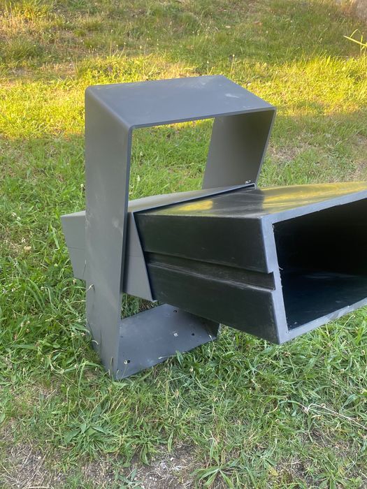 Caixote de lixo metálico para jardim