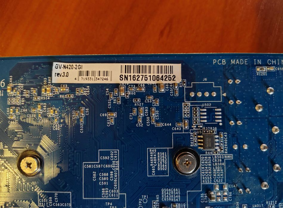 Видеокарта Gigabyte GV-N420-2GI