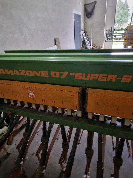 Sprzedam siewnik zbożowy  Amazone D7 Super-S
