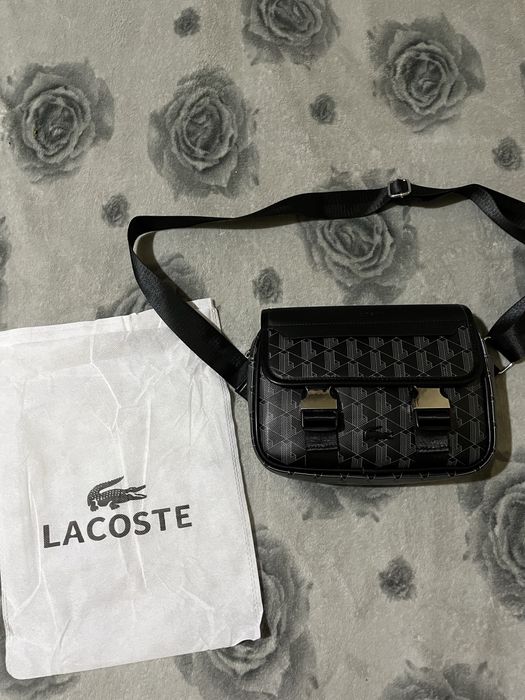 Bolsa de mola da Lacoste