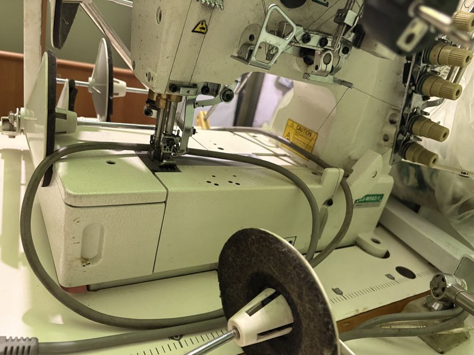 Продам швейне обладнання