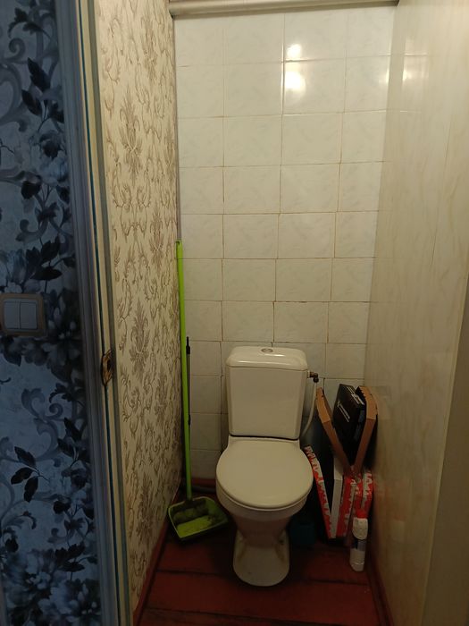 Продаж частини будинку поруч з центром