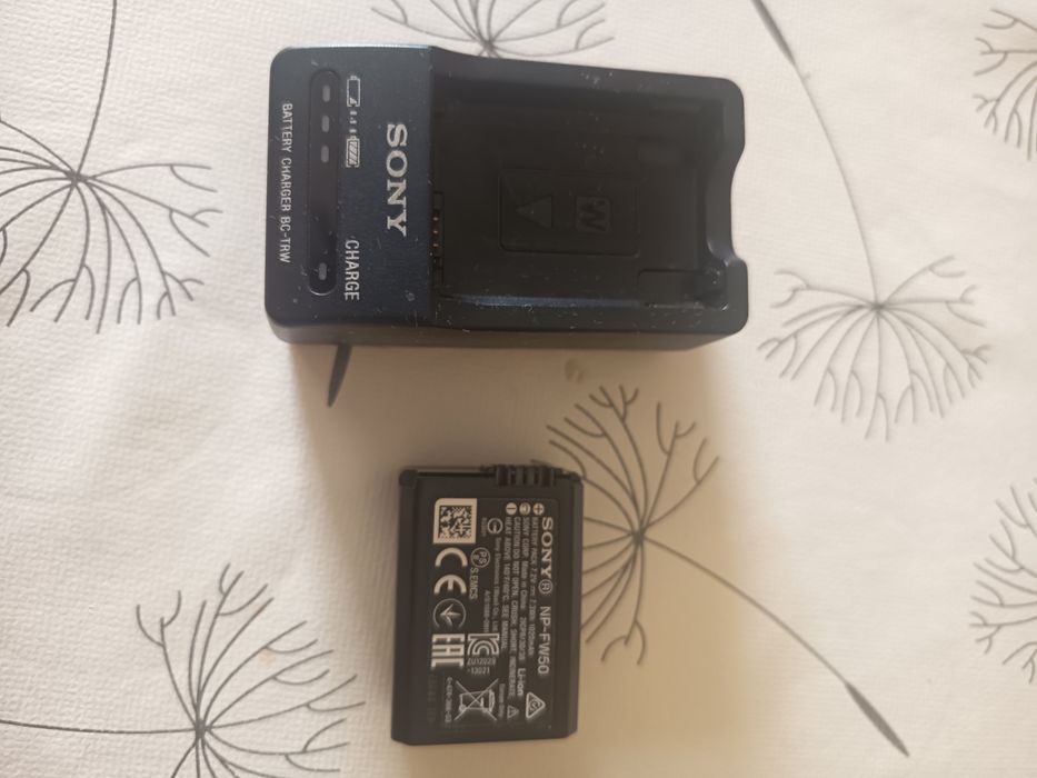 Sony a7s com pouco uso e bem estimada