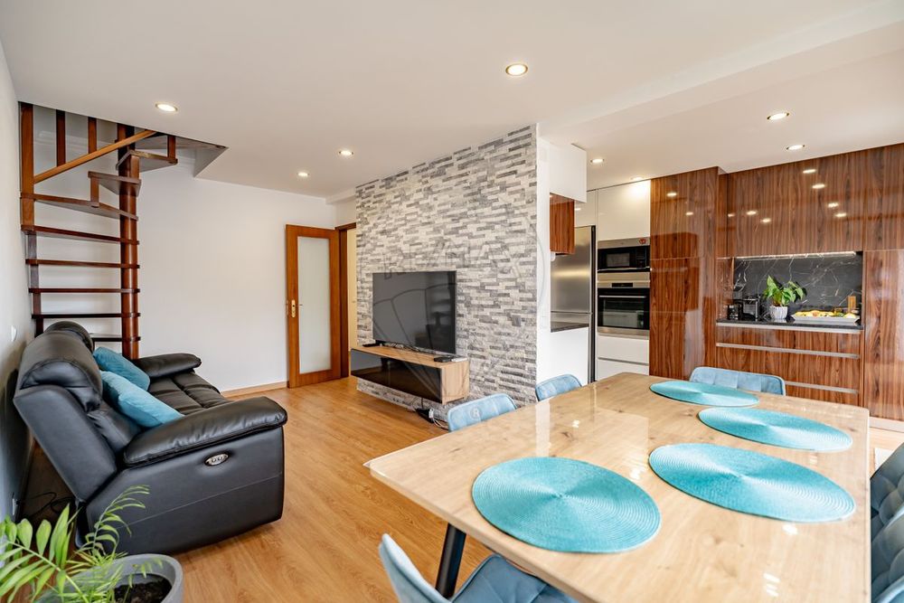 Pedreiro Profissional!    (Remode Lar do Velho ao Novo)