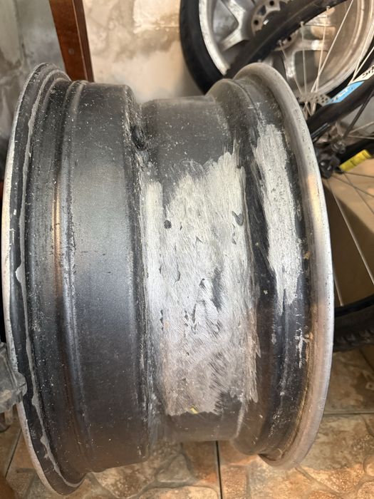 Felgi 18 5x120 4x8j ET35