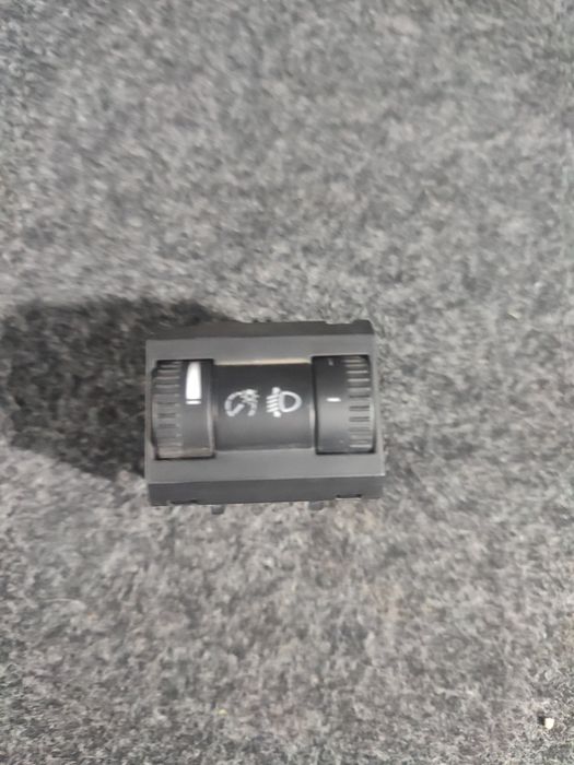 Регулятор фар Шкода