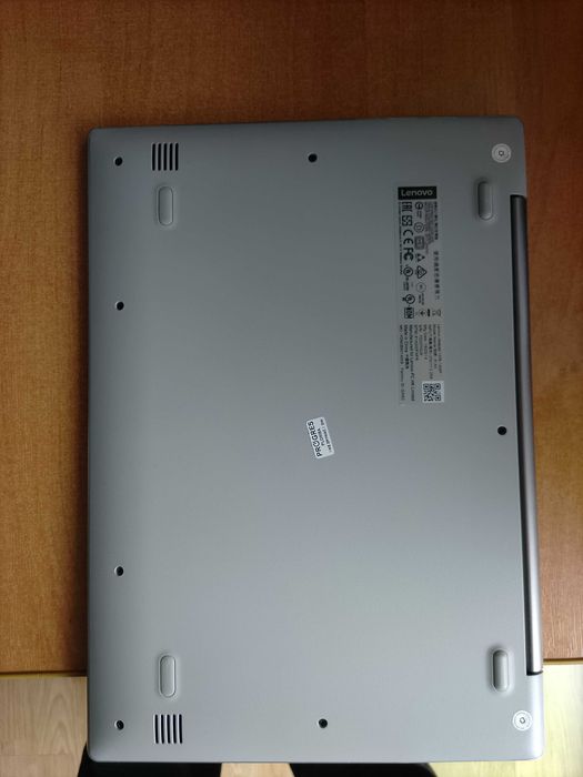 Laptop Lenovo 120S 14IAP