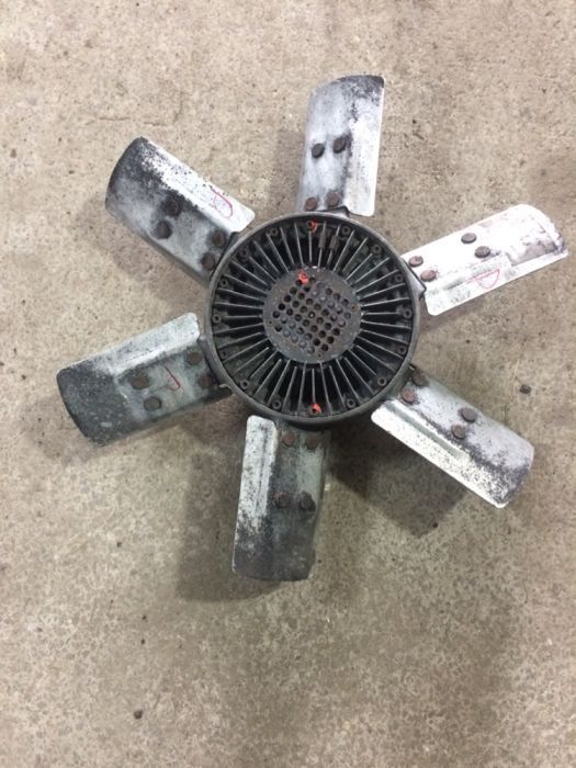 Вентилятор с гидромуфтой вискомуфтой Mercedes 814, 817, 1117, ОМ366