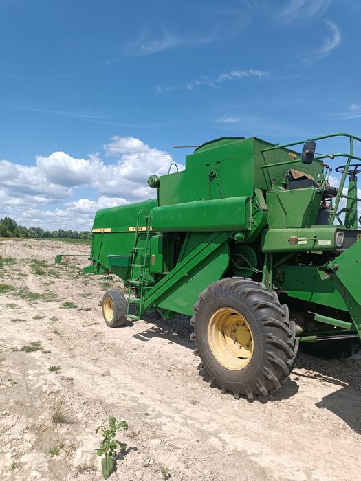 Продам John Deere  942