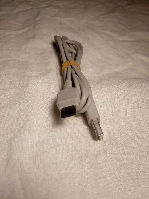 USB Cables: Various Types and Other Cables64309852611075124